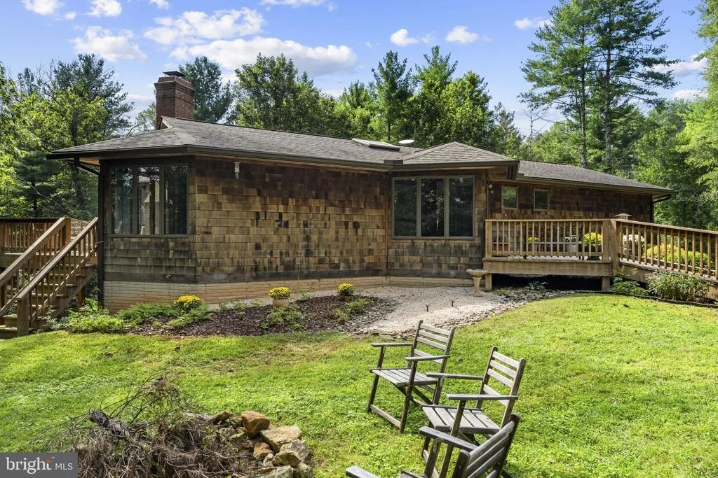 Photo of 207 GRAND VIEW ROAD