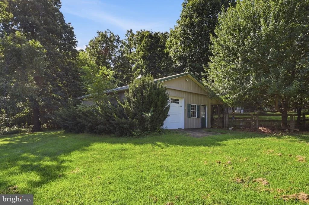 Photo of 12245 WARNER ROAD