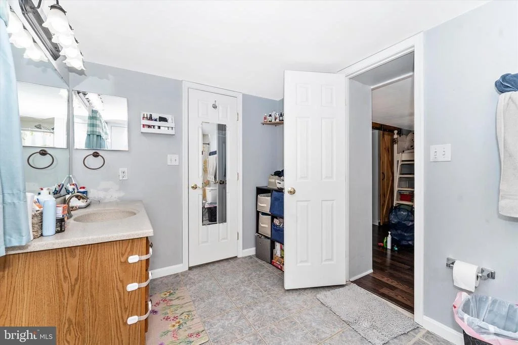 Photo of 2175 TREVANION ROAD