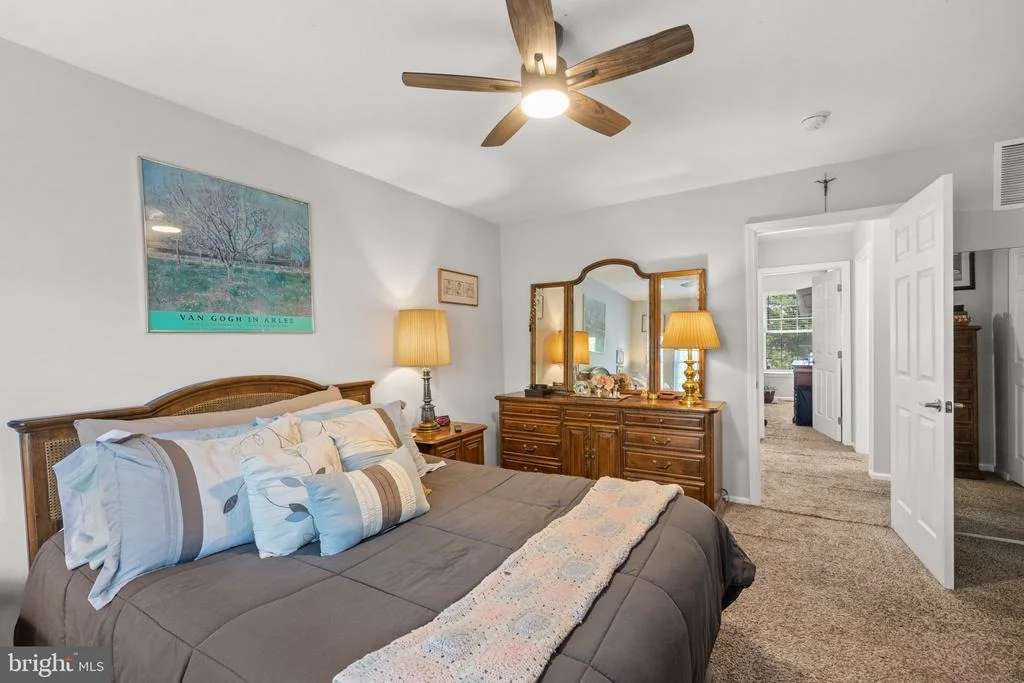 Photo of 64 OAKTON DRIVE