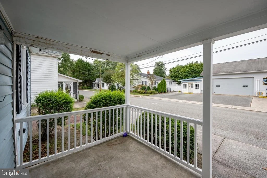 Photo of 305 WALNUT STREET