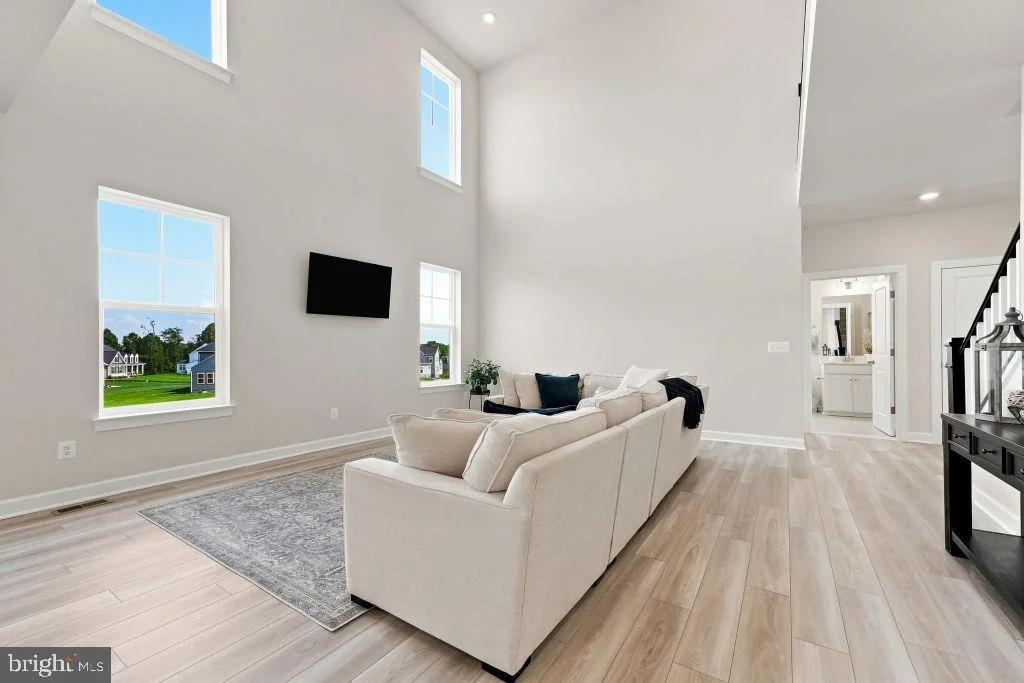 Photo of 14019 NORTHERN VIEW ROAD