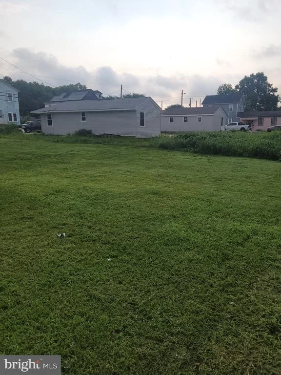 Photo of 64 WALNUT STREET