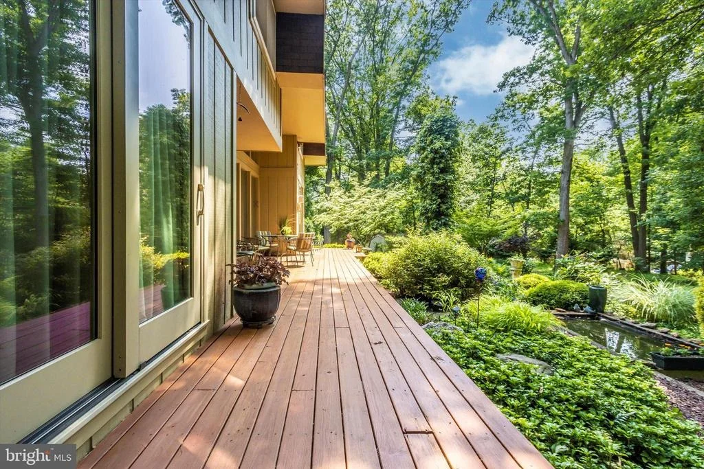 Photo of 13800 CREST HILL LANE