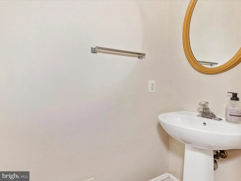 Photo of 5732 CRESTRIDGE COURT