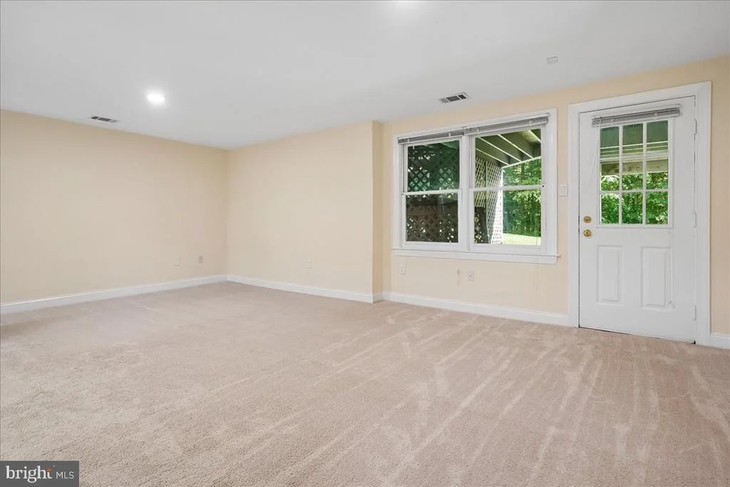 Photo of 9455 NEWBRIDGE DRIVE