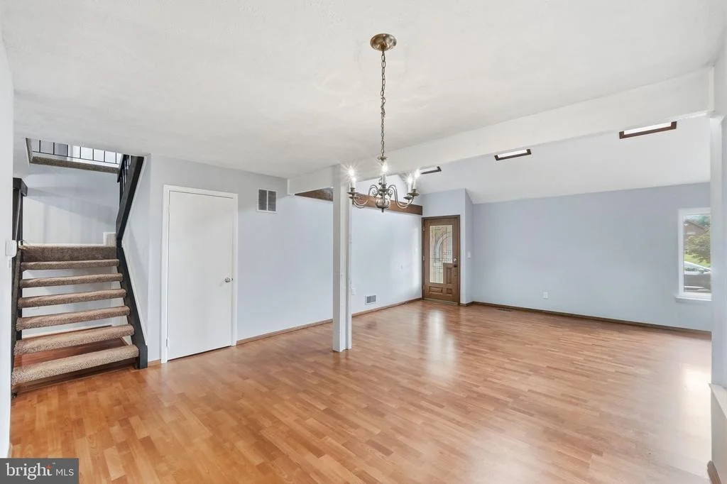 Photo of 7818 MULBERRY BOTTOM LANE