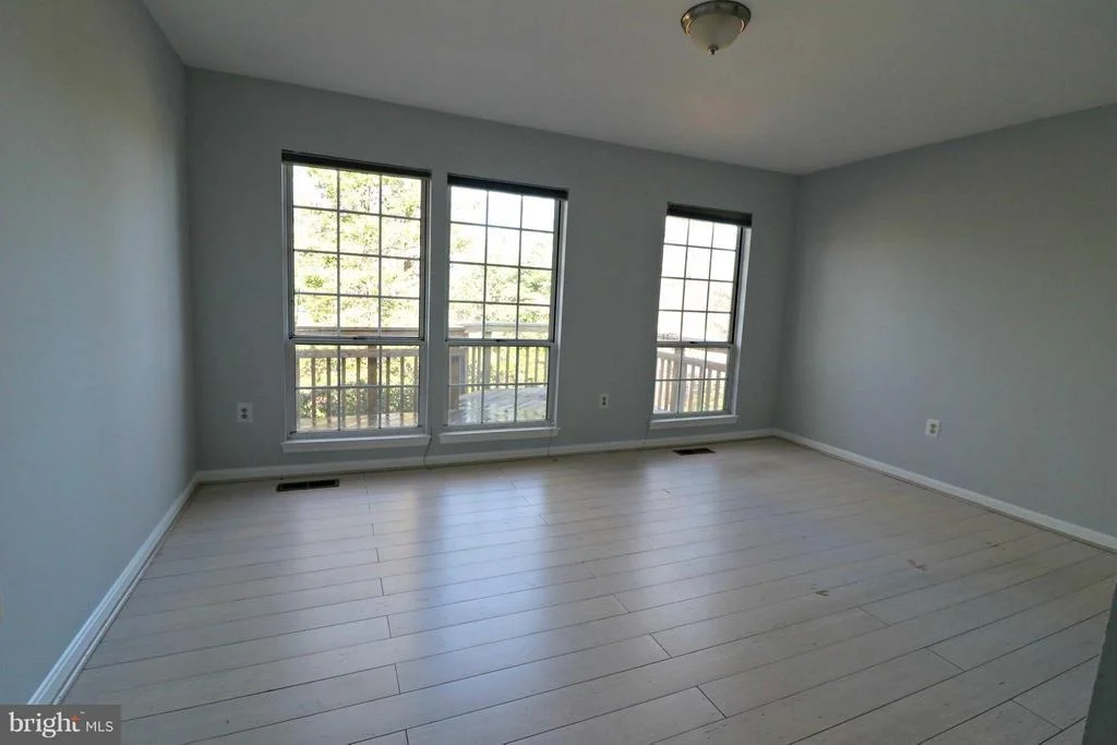 Photo of 1633 NORDIC HILL CIRCLE