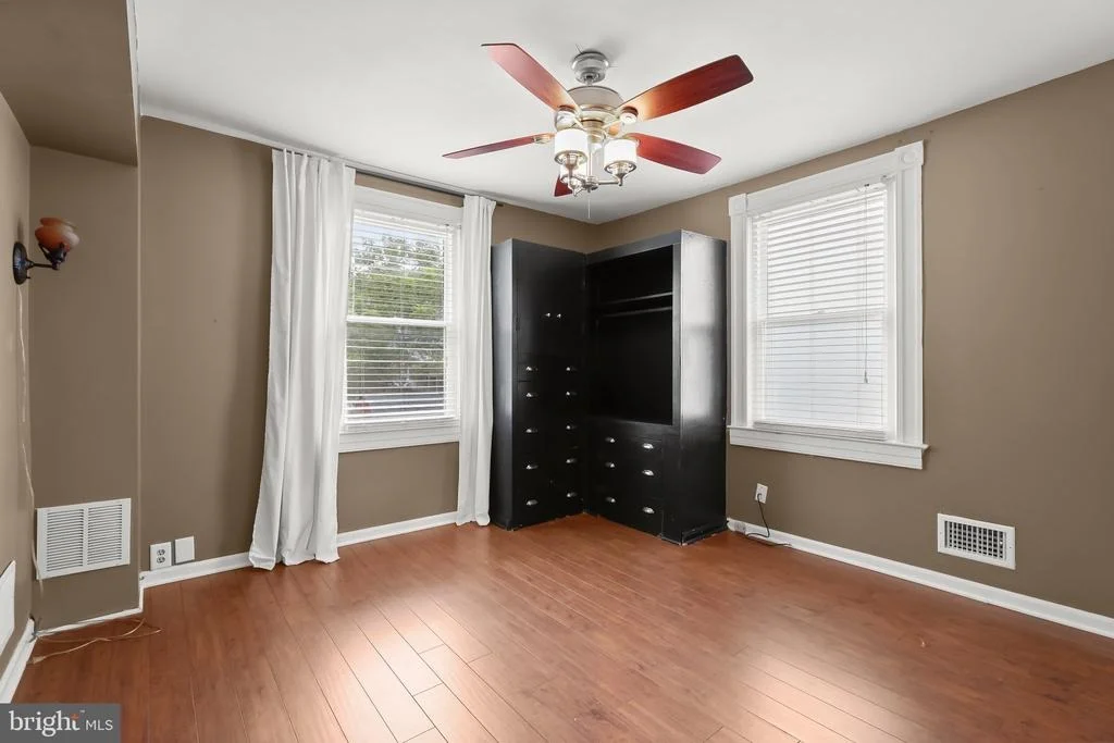 Photo of 2708 EVERGREEN AVENUE