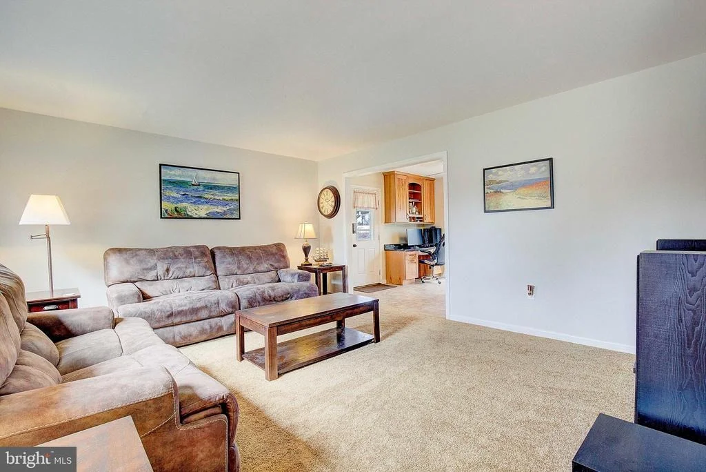 Photo of 9150 MACKALL ROAD