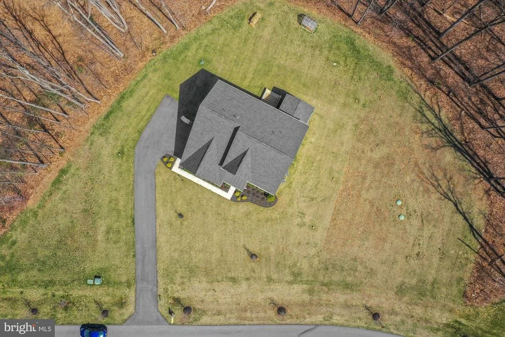 Photo of 137 GREENTREE FARM DRIVE