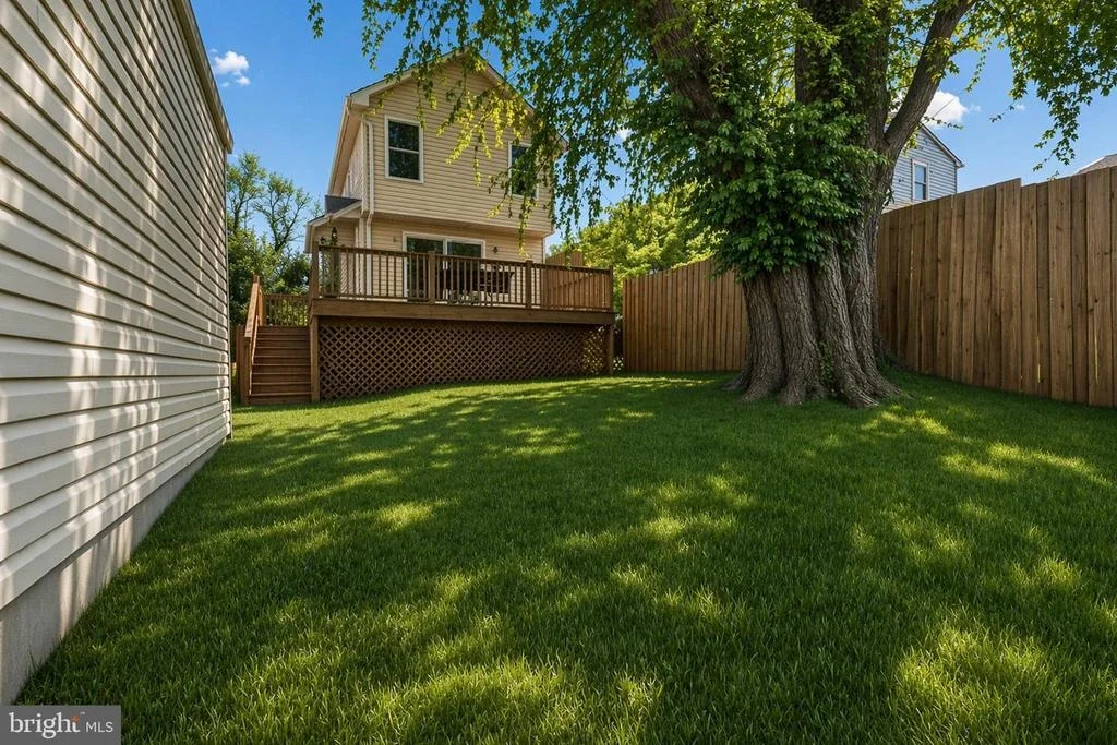 Photo of 1406 WALNUT AVENUE