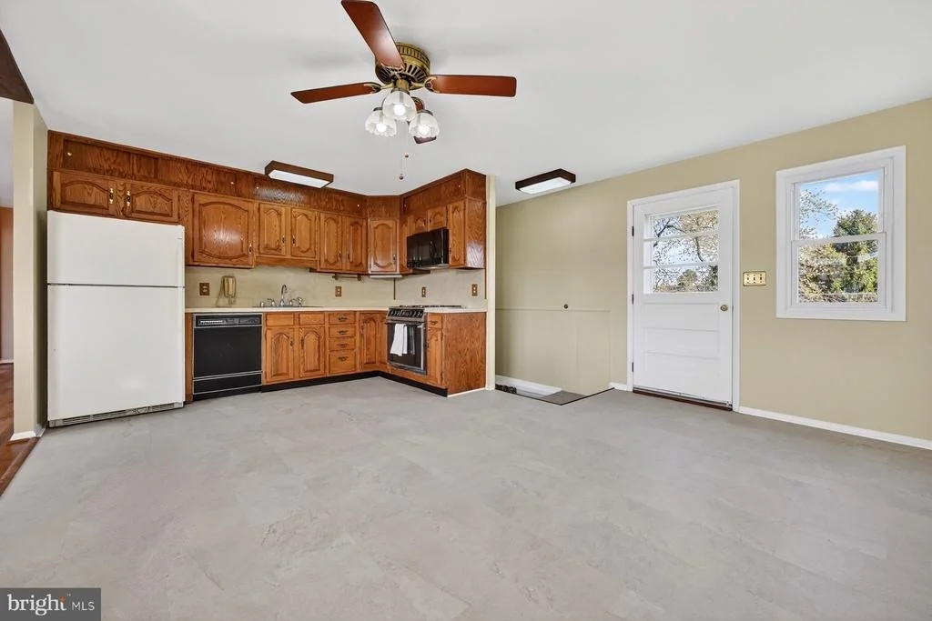 Photo of 804 BENTWILLOW DRIVE