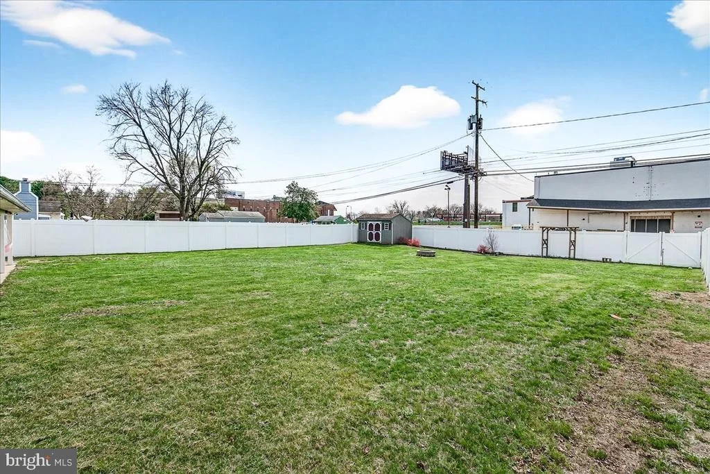 Photo of 106 HARVARD ROAD