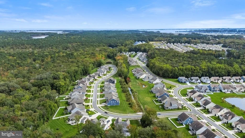 Photo of 39033 CROWS NEST LANE