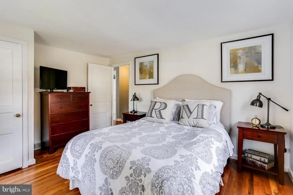 Photo of 1335 BROOK ROAD