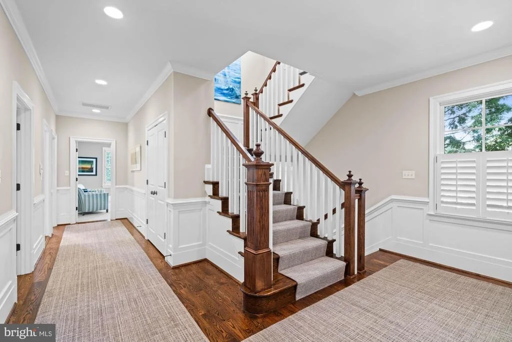 Photo of 2215 KING PLACE NW