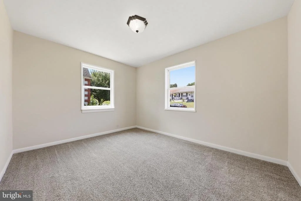 Photo of 417 ELMWOOD ROAD