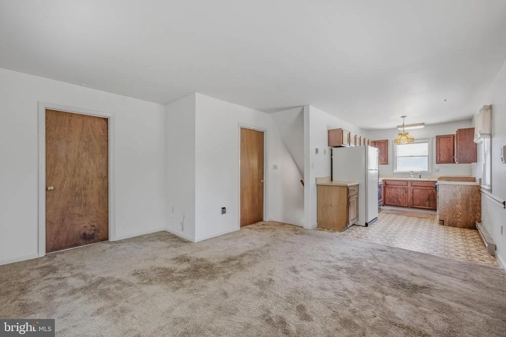 Photo of 11728 WHITE HALL ROAD