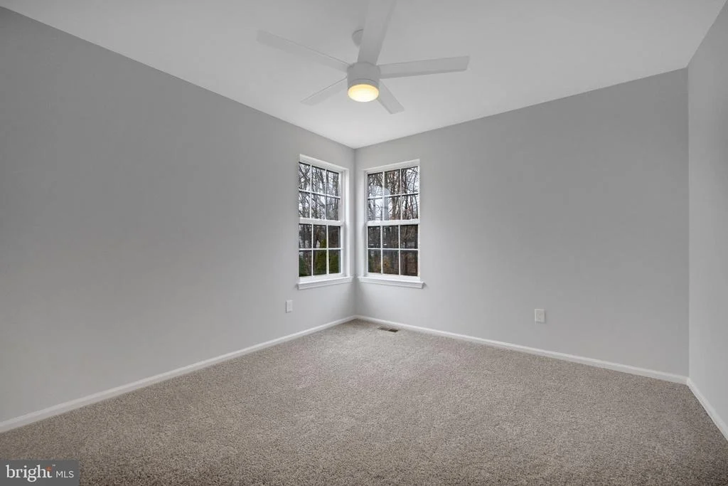 Photo of 319 W FOX TRAIL