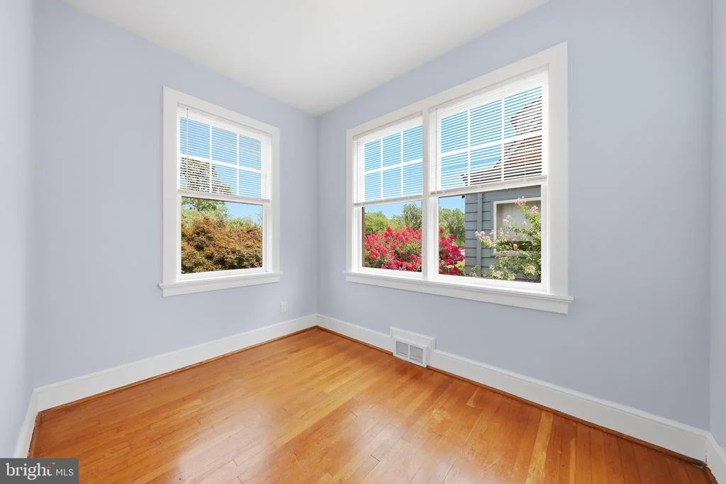 Photo of 408 CARROLL PARKWAY