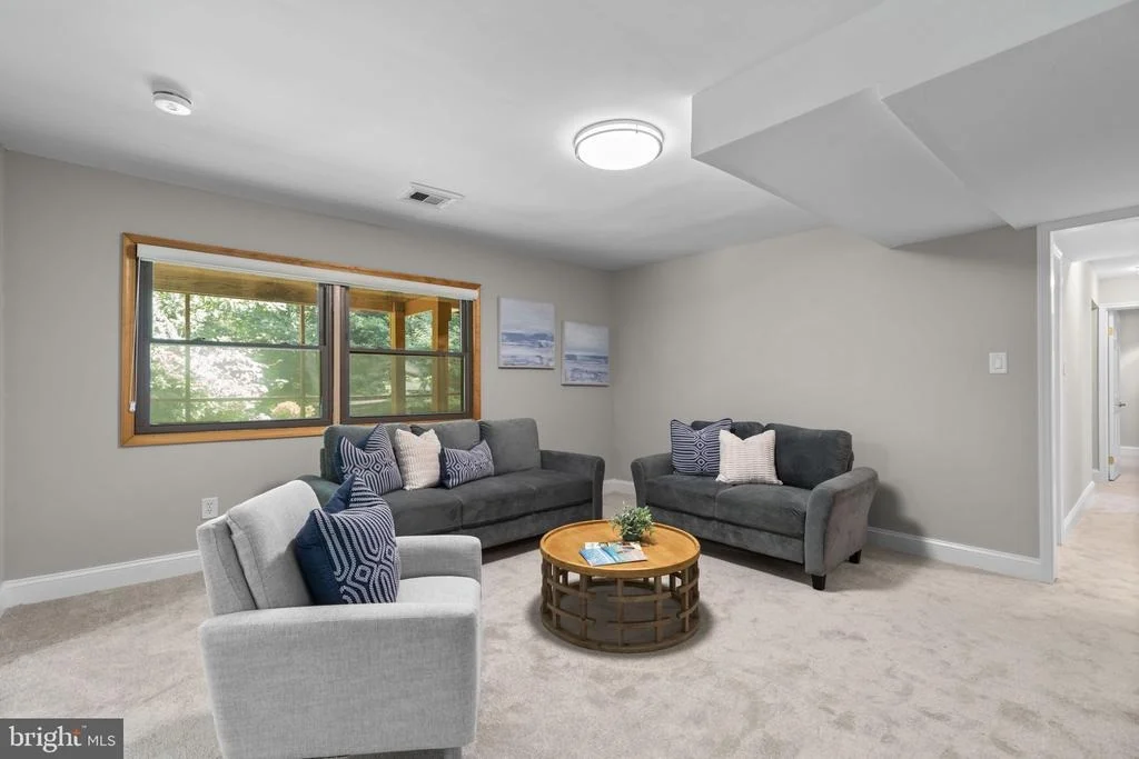 Photo of 25 CASCADE ROAD