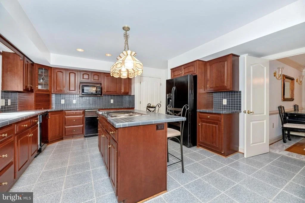 Photo of 6364 WINPENNY DRIVE