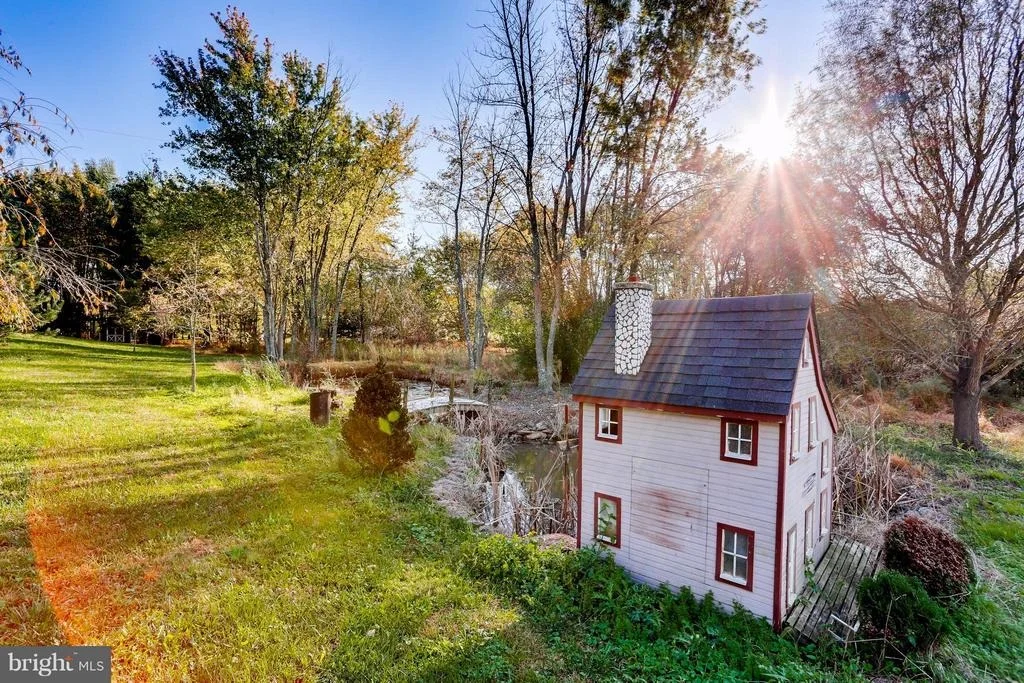 Photo of 3779 SHARP ROAD