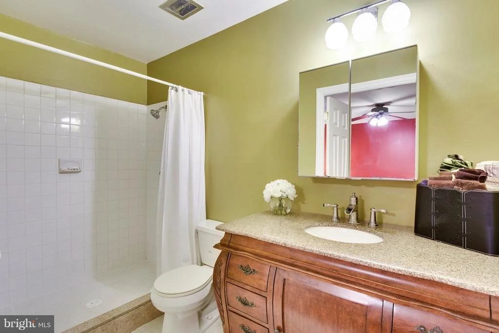 Photo of 14904 HYDRUS ROAD