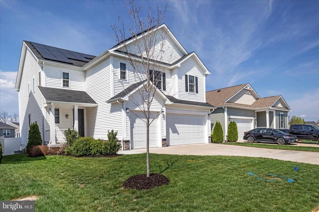 Photo of 108 NEVERMORE DRIVE