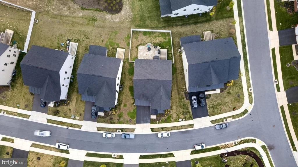 Photo of 7973 LAWNDALE CIRCLE