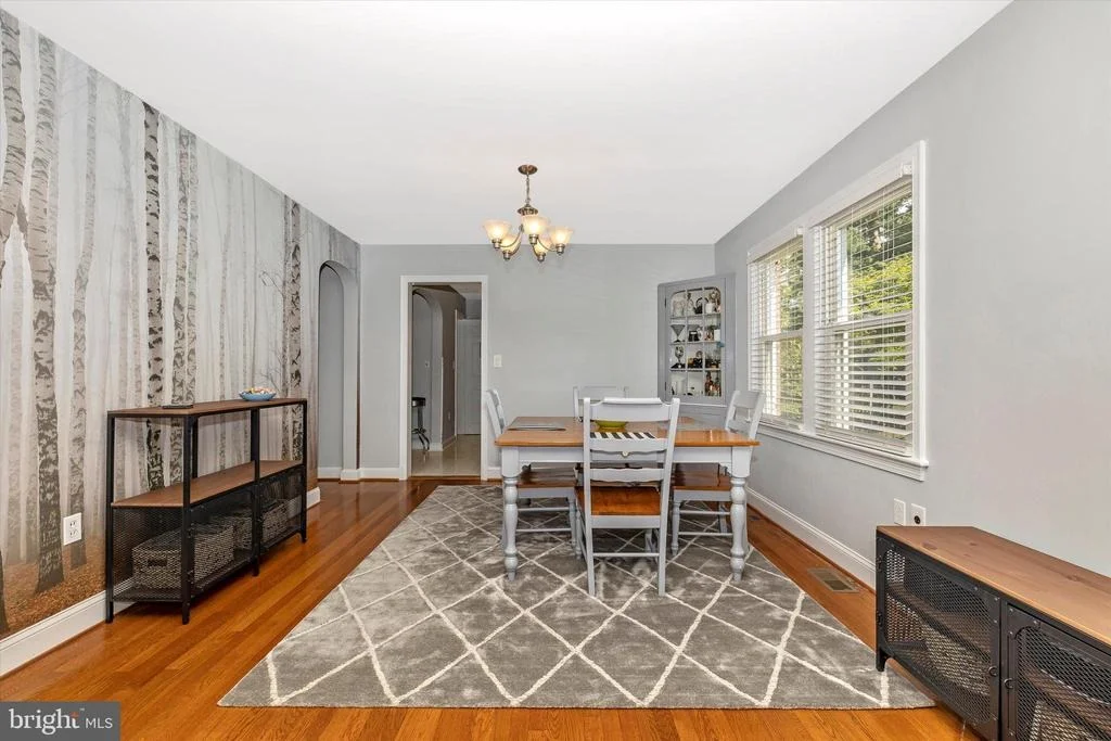 Photo of 25216 OAK DRIVE
