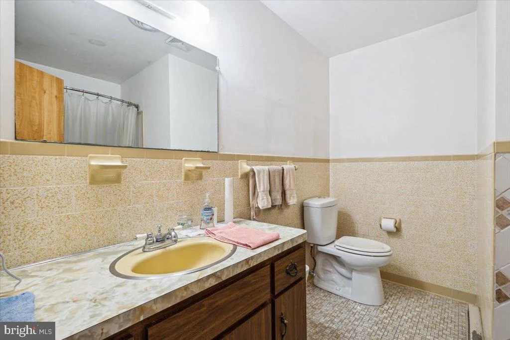 Photo of 6198 VIEWSITE COURT