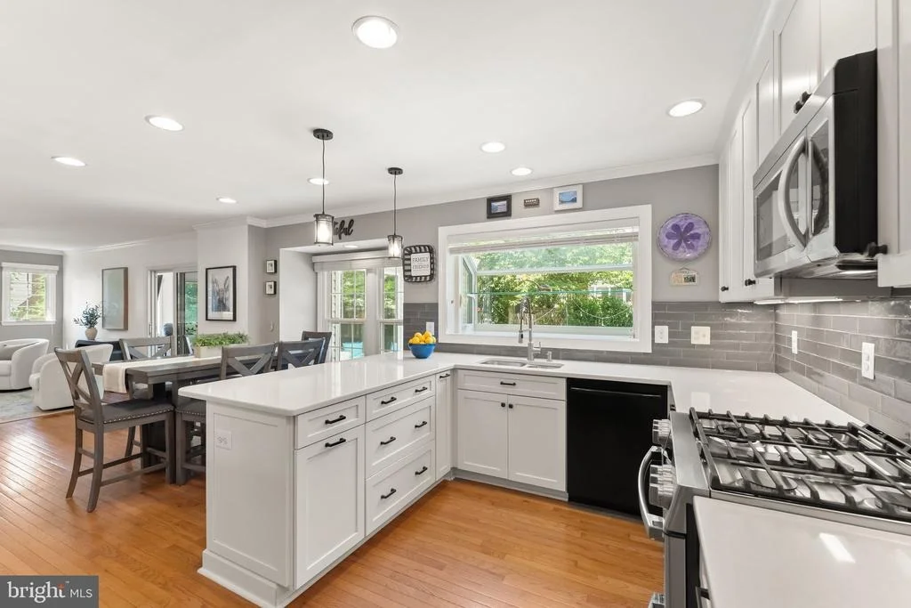Photo of 43305 WAYSIDE CIRCLE