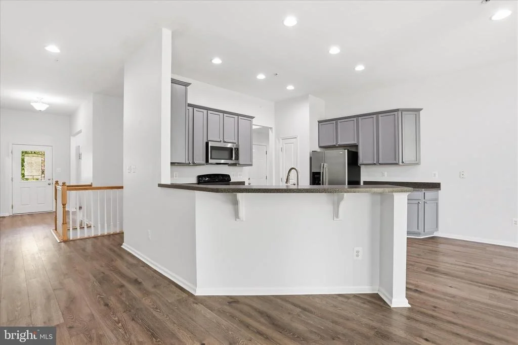 Photo of 1304 MOORE SPRING COURT