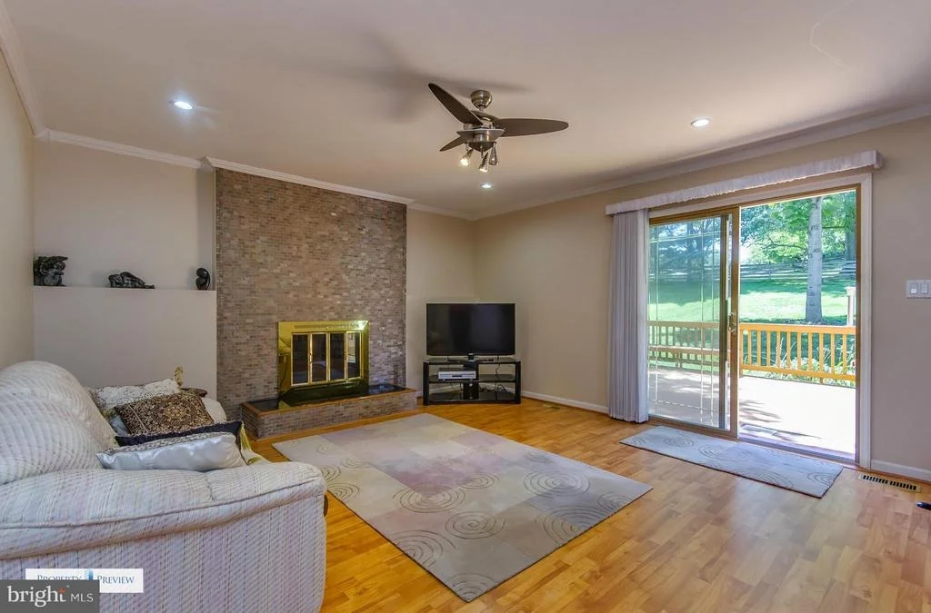 Photo of 15528 PEACH LEAF LANE