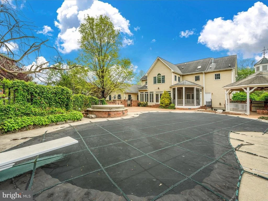 Photo of 6100 EDMONT DRIVE