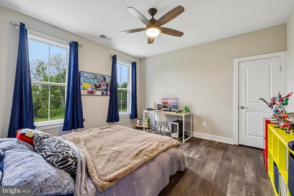 Photo of 1310 HOOK ROAD