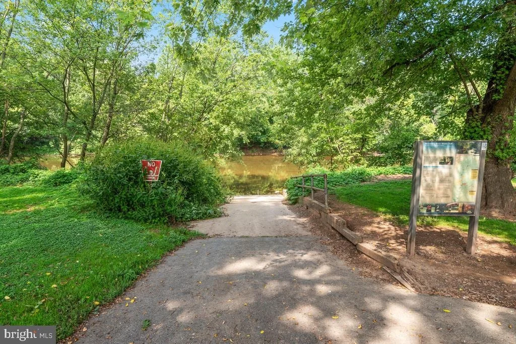 Photo of 8409 PINE BLUFF ROAD