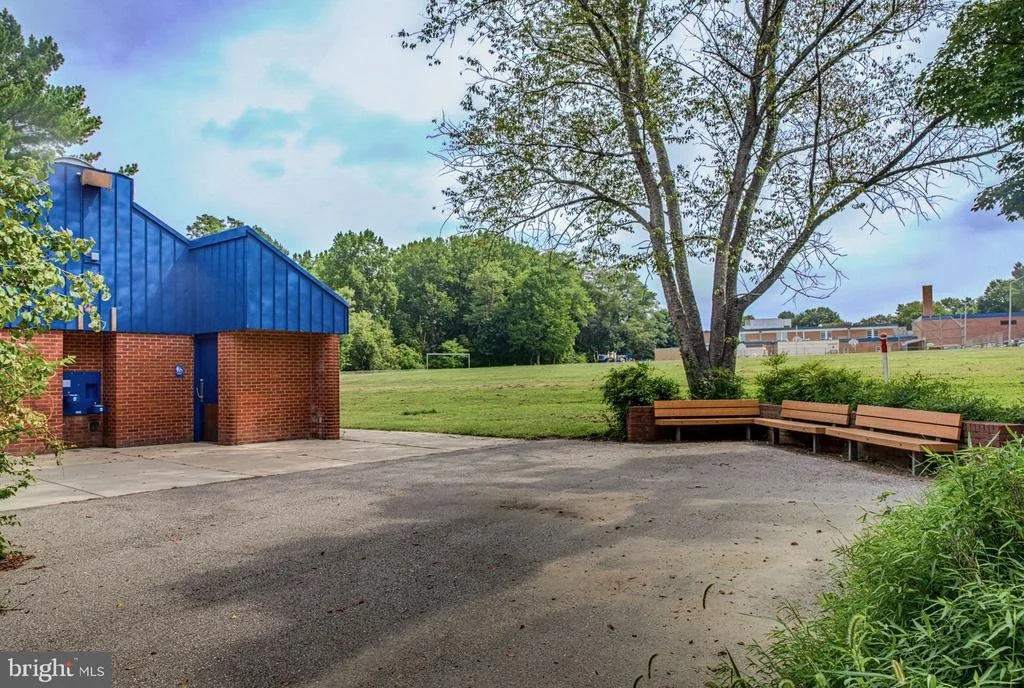 Photo of 10209 DONLEIGH DRIVE