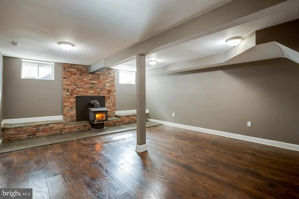 Photo of 5431 HINES ROAD
