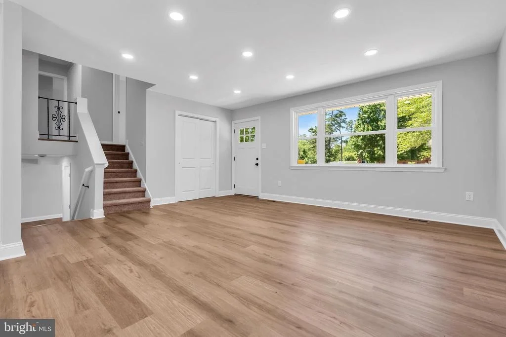 Photo of 143 OAK PINES BOULEVARD