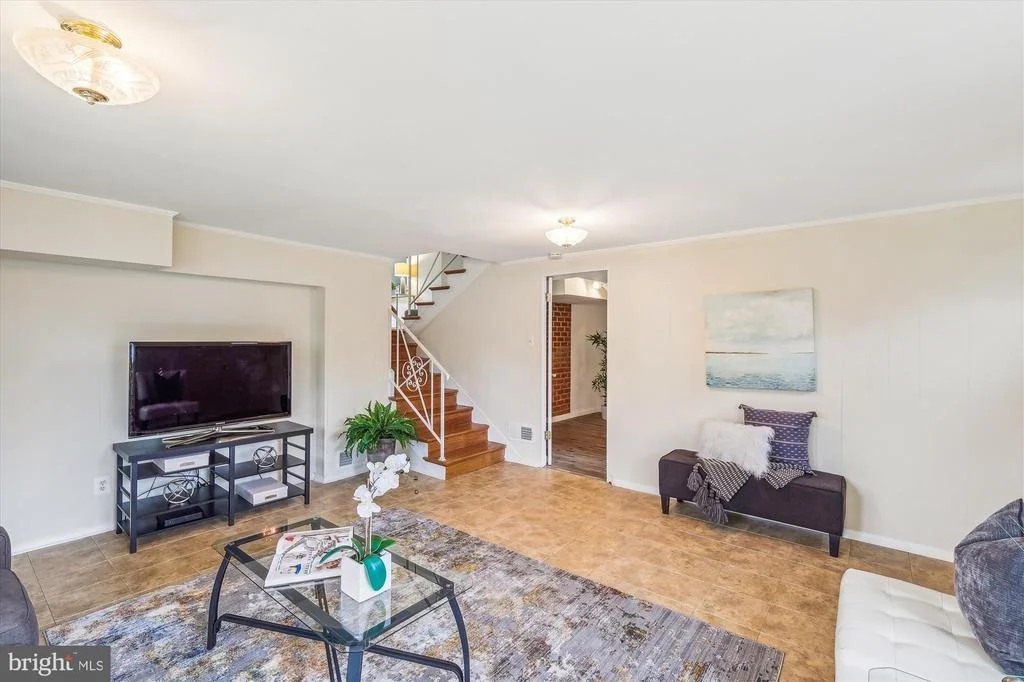 Photo of 2405 HARMON ROAD