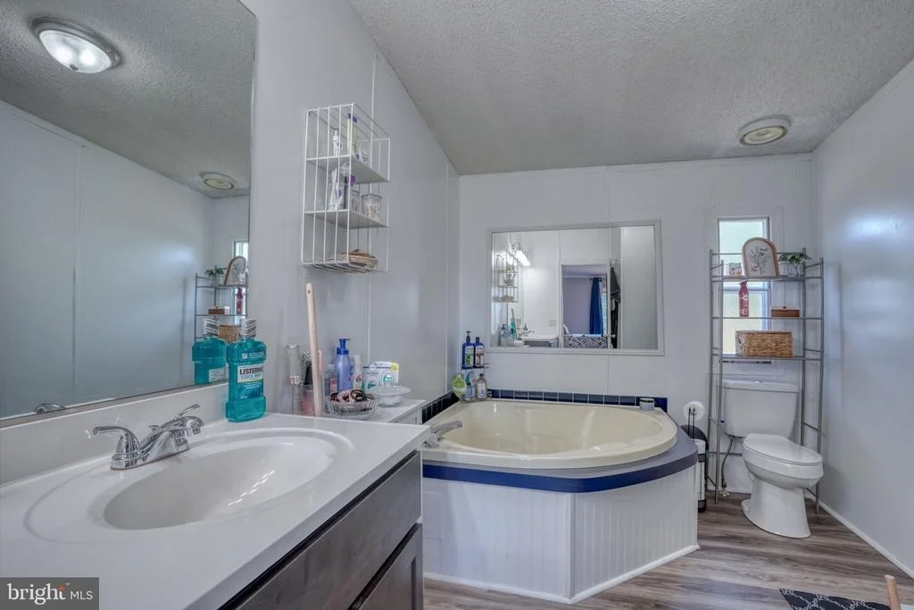 Photo of 6195 WATSON ROAD