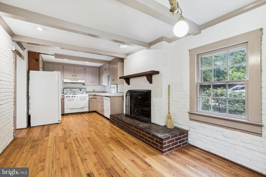 Photo of 1801 ASHTON ROAD