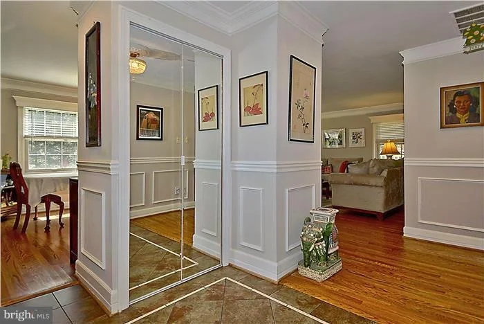Photo of 14009 BETHPAGE LANE