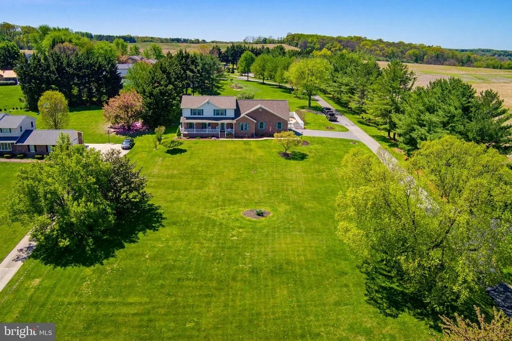 Photo of 495 HATTIE DRIVE