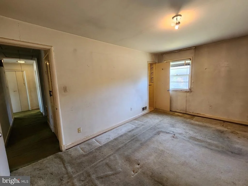 Photo of 9709 ADMIRALTY DRIVE