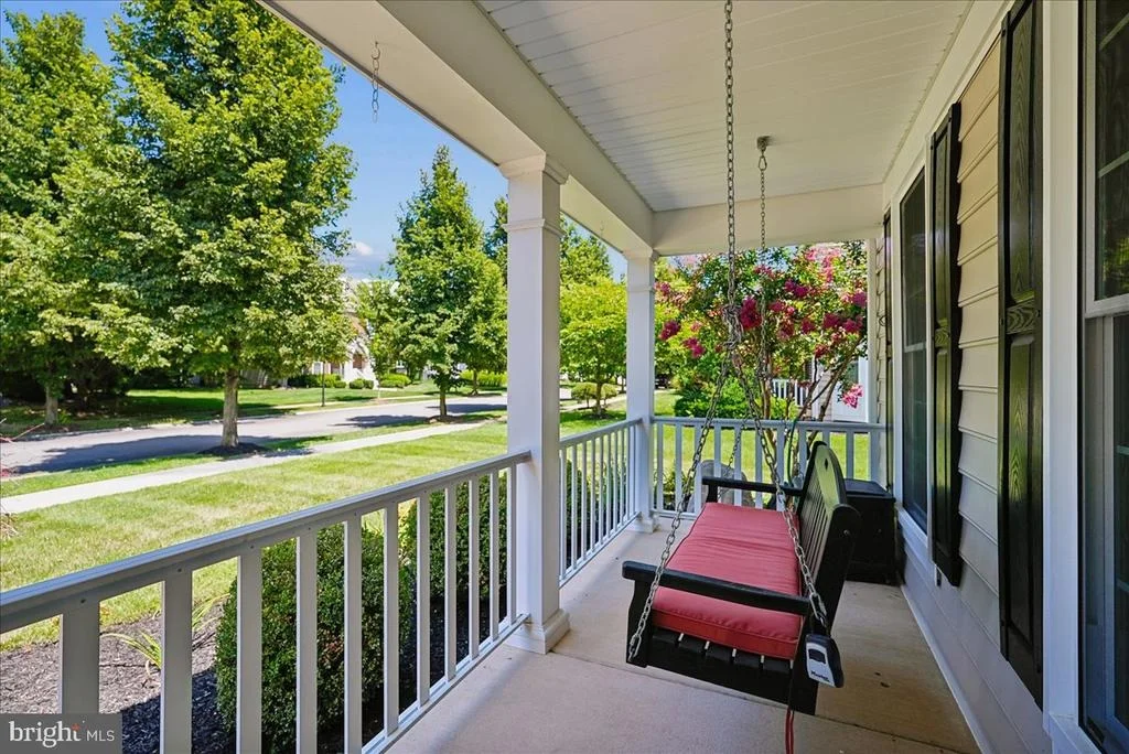 Photo of 41305 WINDYBUSH DRIVE
