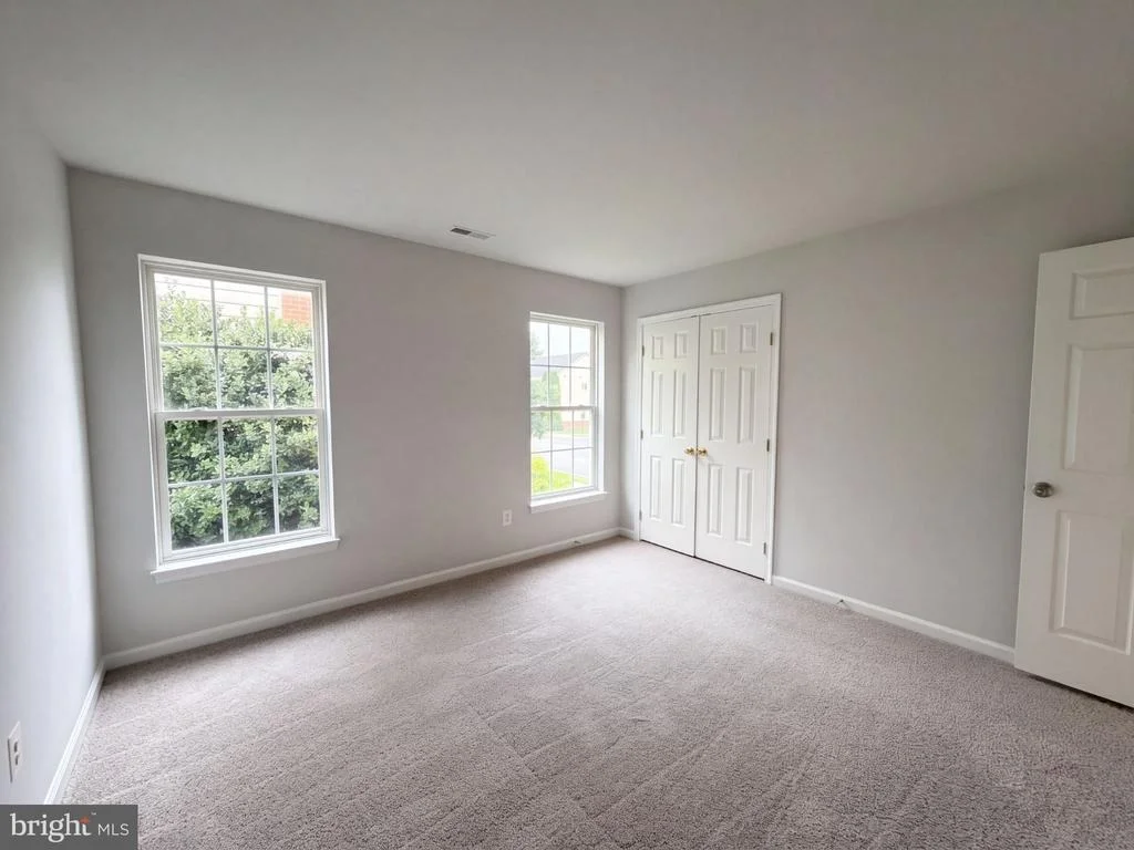 Photo of 14066 CLATTERBUCK LOOP